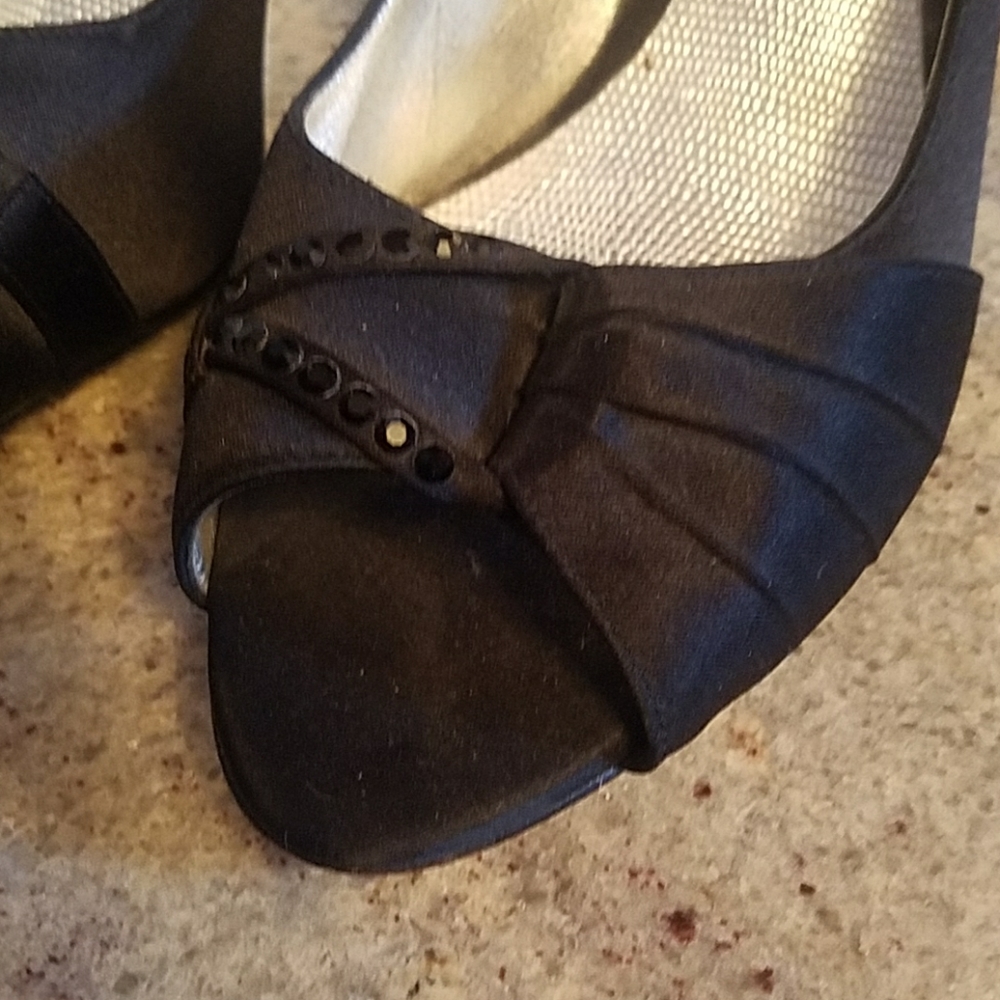 Nina New York Black Peep Toe Heels size 7 1/2 - Picture 6 of 6